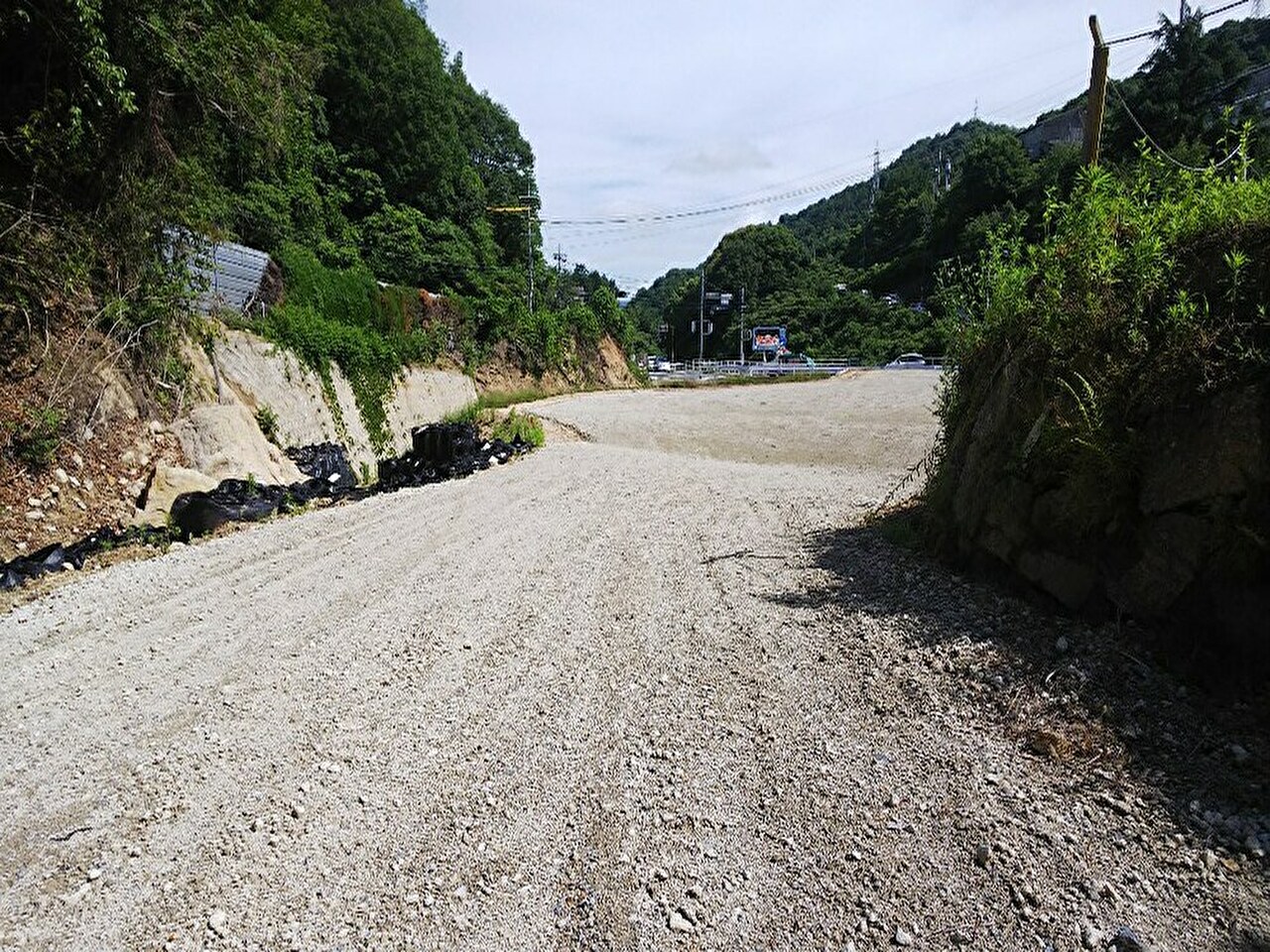 ​資材・残土置場